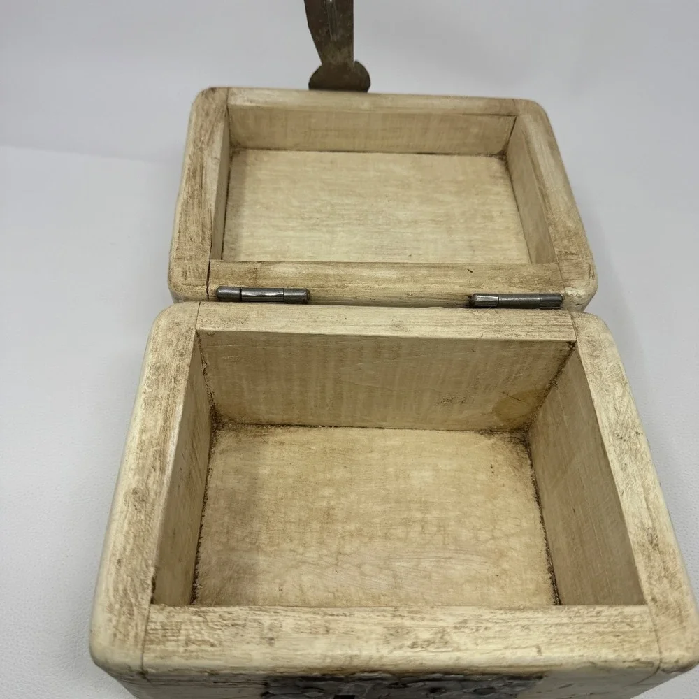 Vintage Wood Cigar Box Locking Hasp NORMA Hinges Distressed No Key 8in